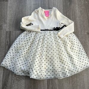 Girl’s 3T Ivory & Black Star Isaac Mizrahi Dress